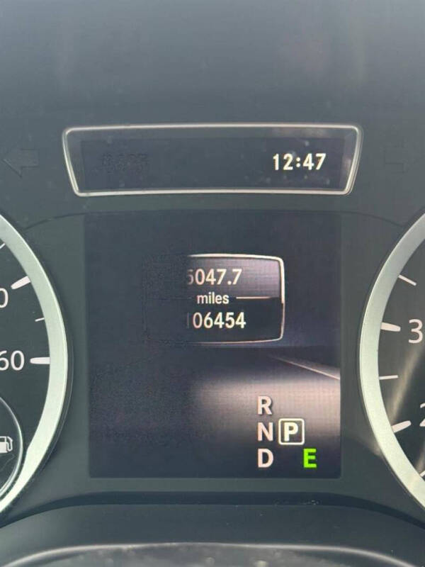 2017 Infiniti QX30 Premium