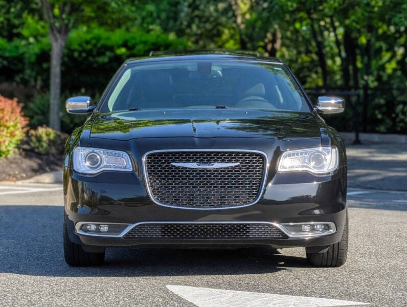 2016 Chrysler 300 C