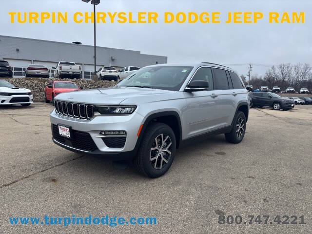 2025 Jeep Grand Cherokee for sale at Turpin Chrysler Dodge Jeep Ram in Dubuque IA