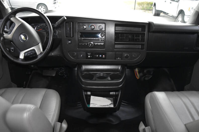 2017 Chevrolet Express LS 3500