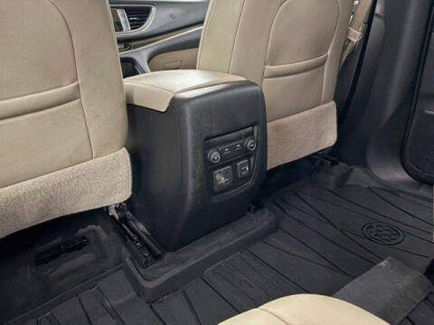 2020 Buick Enclave Essence