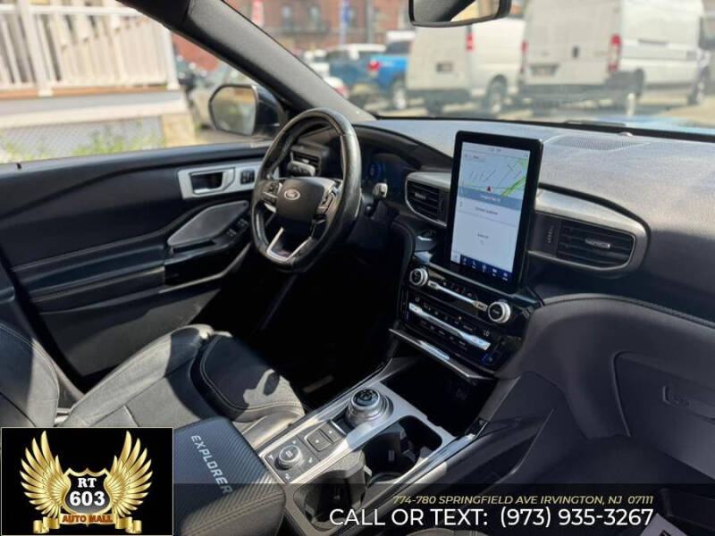 2021 Ford Explorer ST