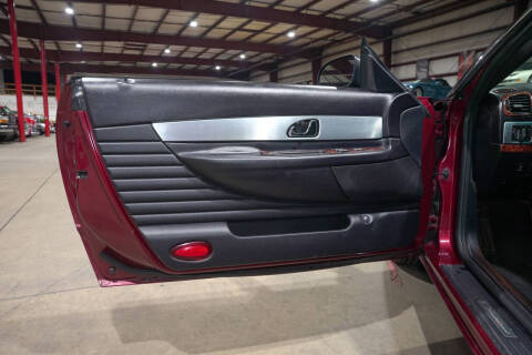 2004 Ford Thunderbird Deluxe