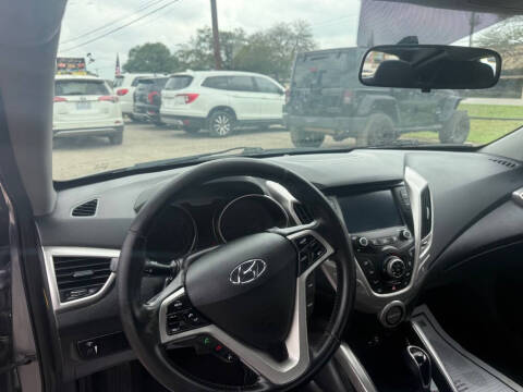 2017 Hyundai Veloster