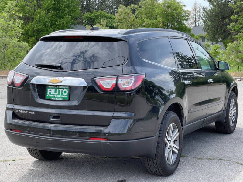 2017 Chevrolet Traverse LT