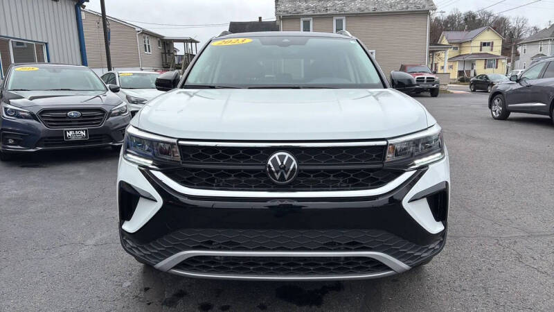 2023 Volkswagen Taos SE 4Motion
