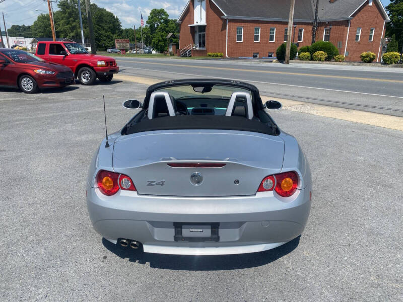 2004 BMW Z4 2.5i