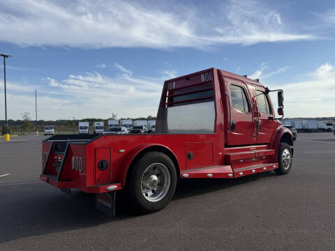 2023 Freightliner M2 106