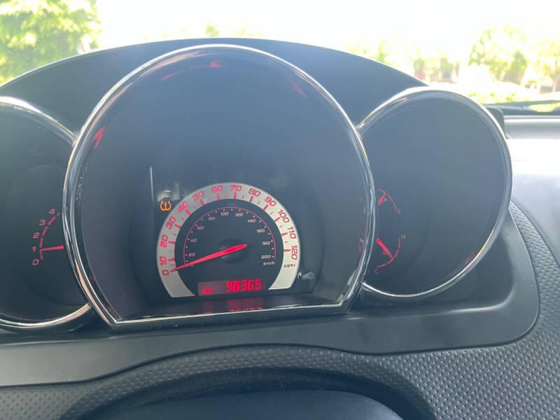 2009 Pontiac G3