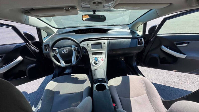 2015 Toyota Prius Two