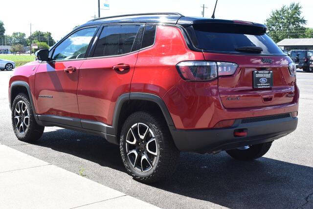 2025 Jeep Compass Trailhawk