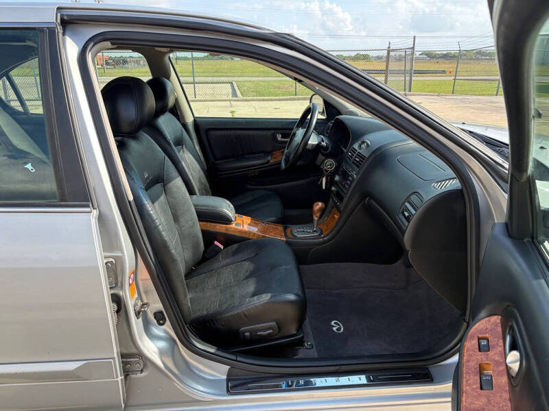 2004 Infiniti I35