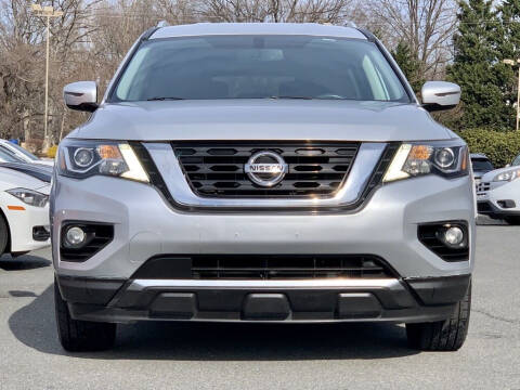 2017 Nissan Pathfinder SV