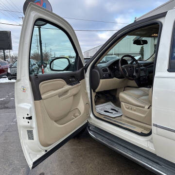 2013 GMC Yukon Denali