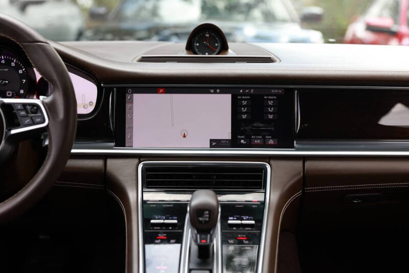 2019 Porsche Panamera