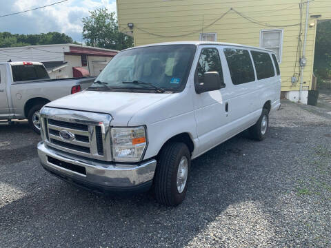 2010 Ford E-Series Wagon