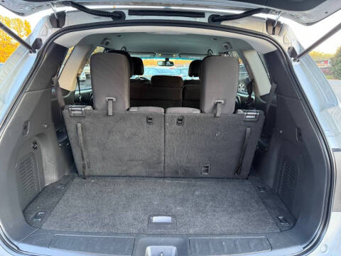 2017 Nissan Pathfinder S