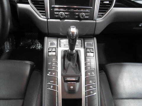 2016 Porsche Macan S