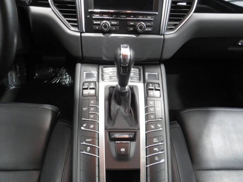 2016 Porsche Macan S