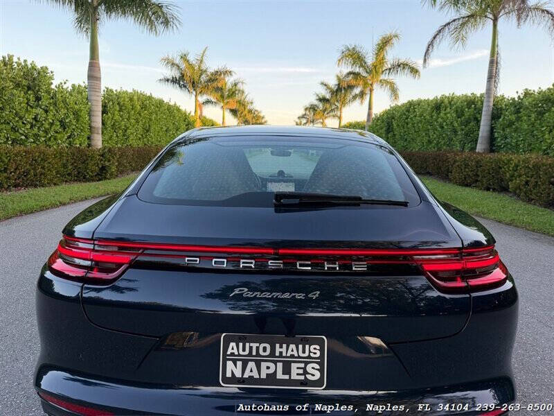 2020 Porsche Panamera 4