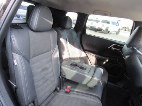 2022 Mitsubishi Outlander SE Launch Edition