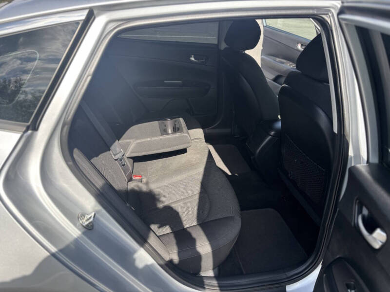 2019 Kia Optima LX