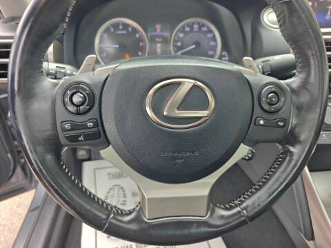 2016 Lexus IS 200t