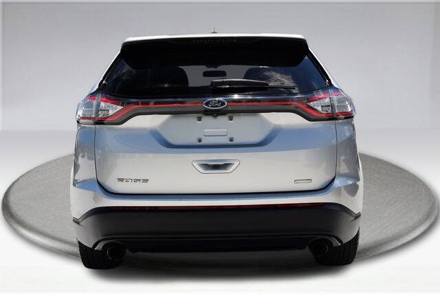 2018 Ford Edge SE
