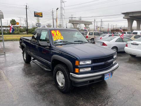 1996 Chevrolet C/K 1500 Series for sale at Texas 1 Auto Finance in Kemah TX