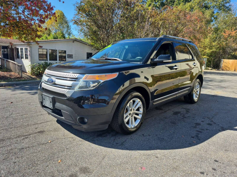 2014 Ford Explorer XLT's photo