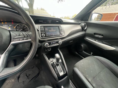 2020 Nissan Kicks SV