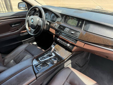 2014 BMW 5 Series 528i
