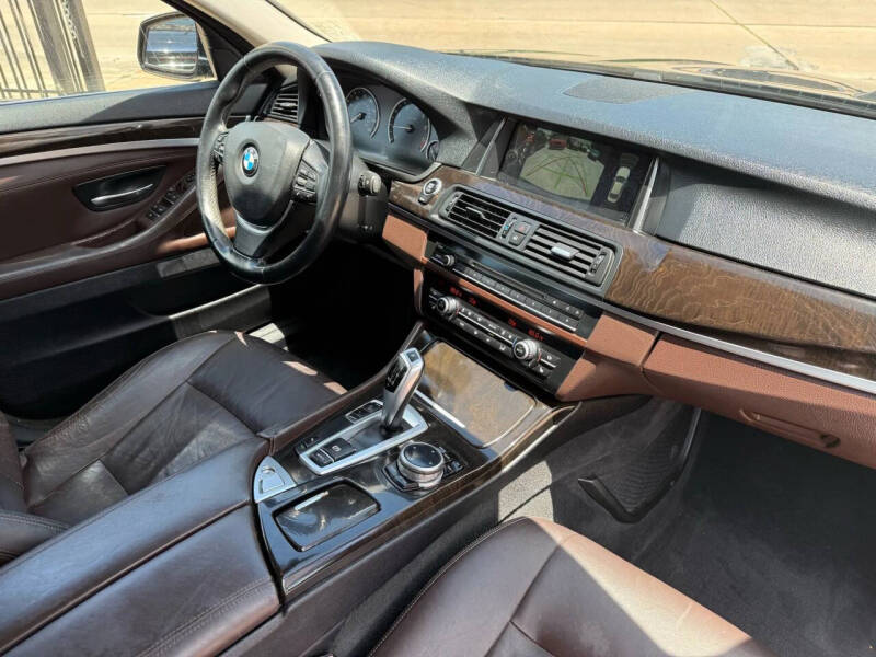2014 BMW 5 Series 528i