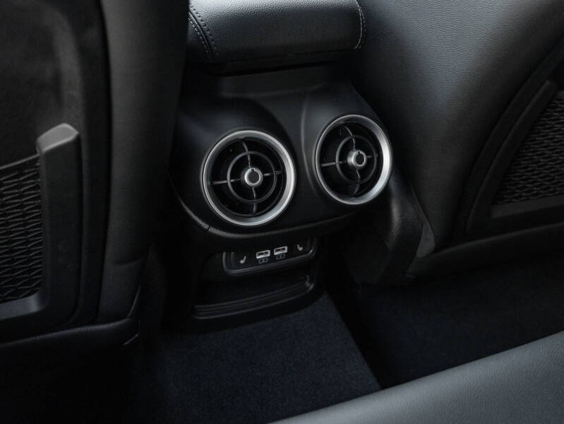 2024 Alfa Romeo Stelvio Veloce