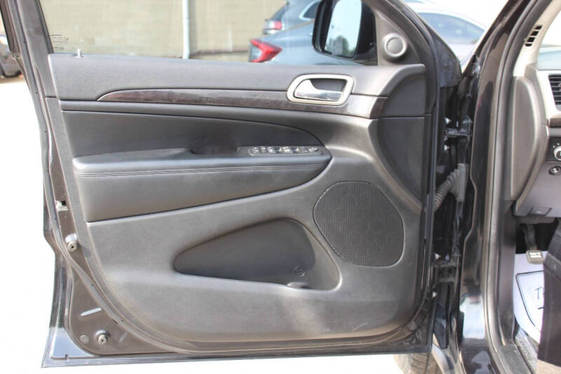 2012 Jeep Grand Cherokee Laredo X