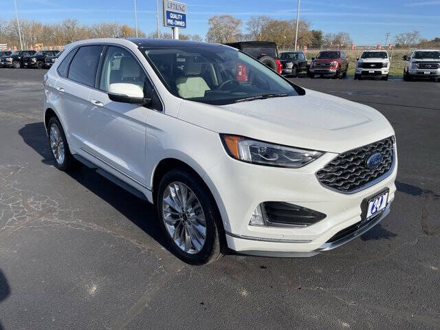 2024 Ford Edge Titanium
