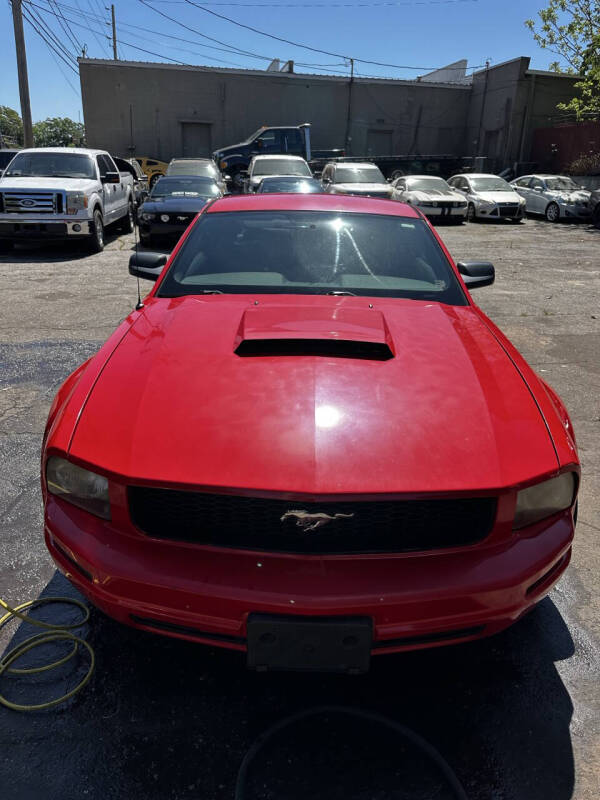 2006 Ford Mustang V6 Standard