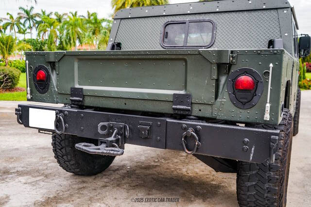 2001 AM General Hummer