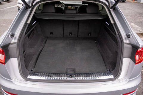 2020 Audi Q8 quattro Premium Plus 55 TFSI