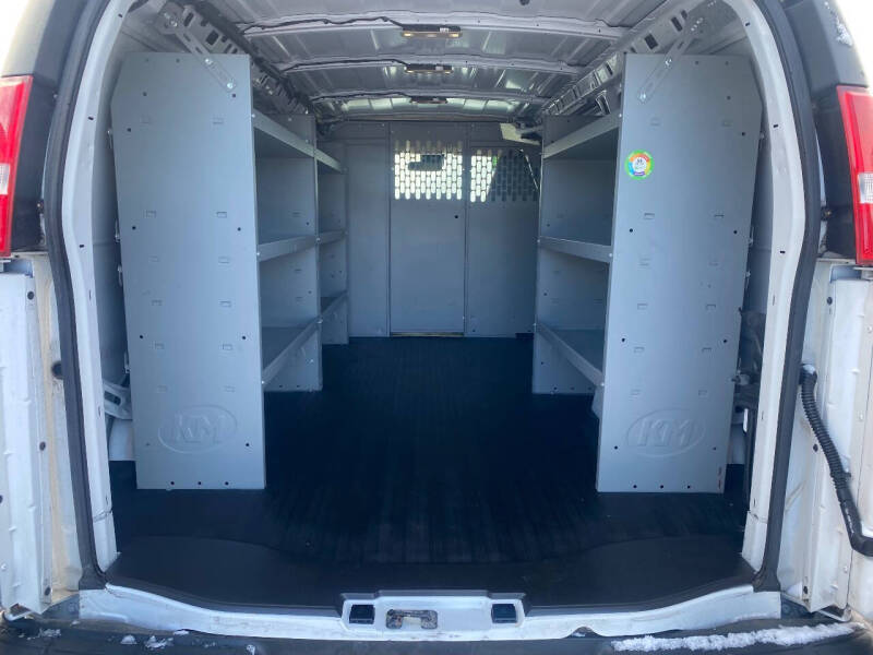 2020 Chevrolet Express 2500