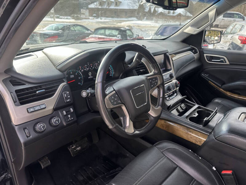 2017 GMC Yukon XL Denali