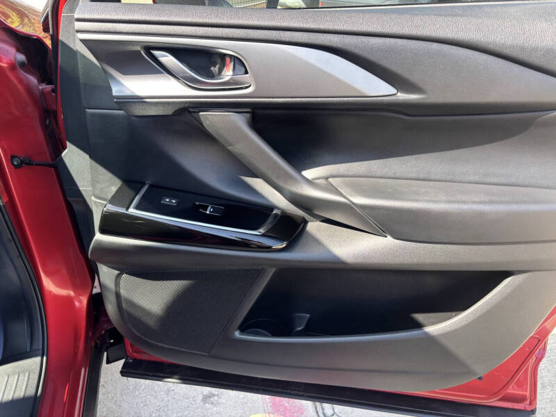 2023 Mazda CX-9 Touring Plus