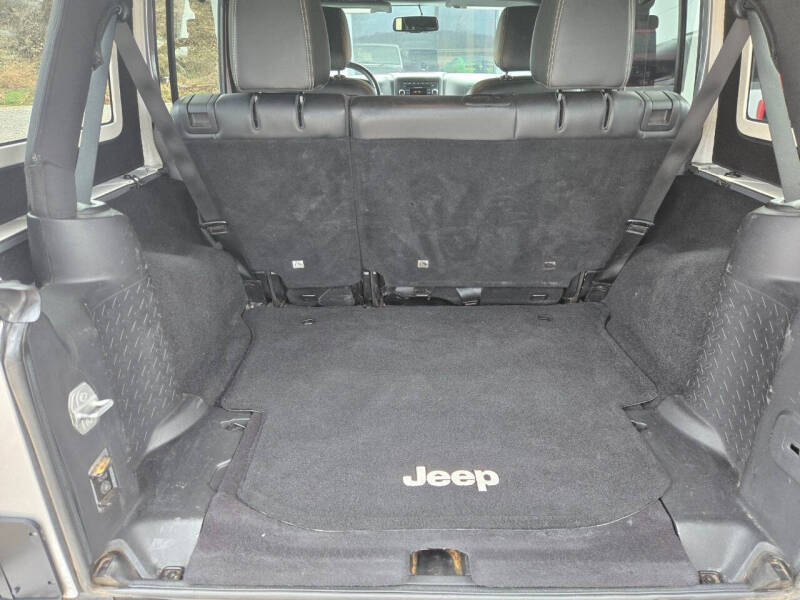 2015 Jeep Wrangler Unlimited Freedom Edition