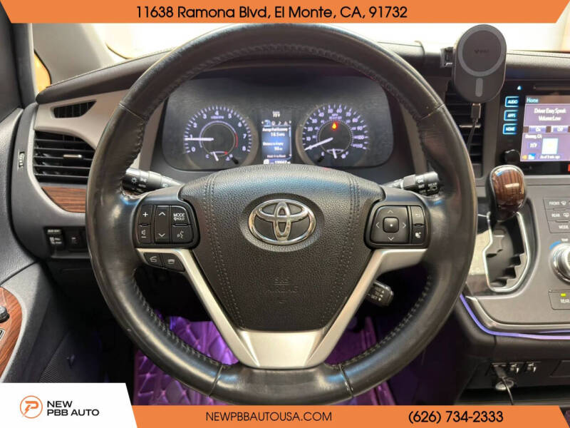 2015 Toyota Sienna