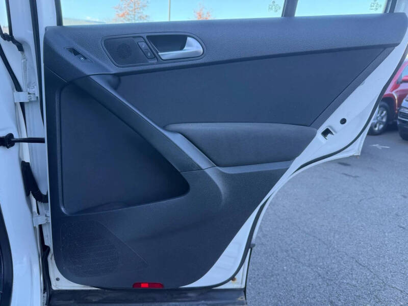 2012 Volkswagen Tiguan S