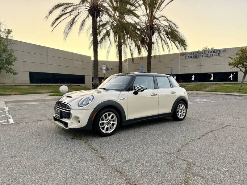 2015 MINI Hardtop 4 Door Cooper S