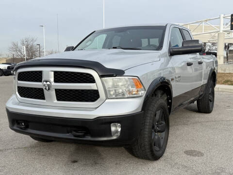 2018 RAM 1500 SLT