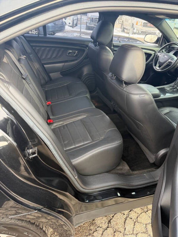 2013 Ford Taurus SHO