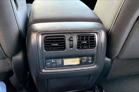 2017 Nissan Pathfinder SV