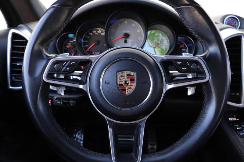 2018 Porsche Cayenne S